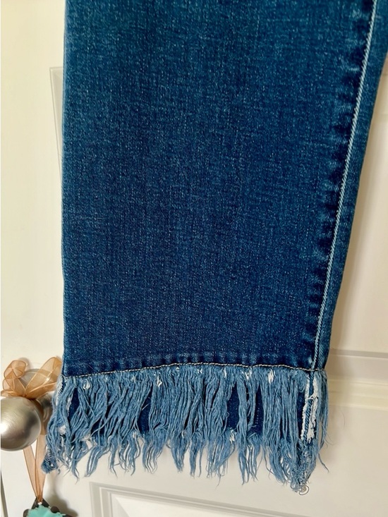 Liverpool Straight Crop Jeans in Dark Blue with Frayed Hem - Picture 3 of 7